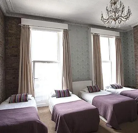 فندق O'Shea'S 3*